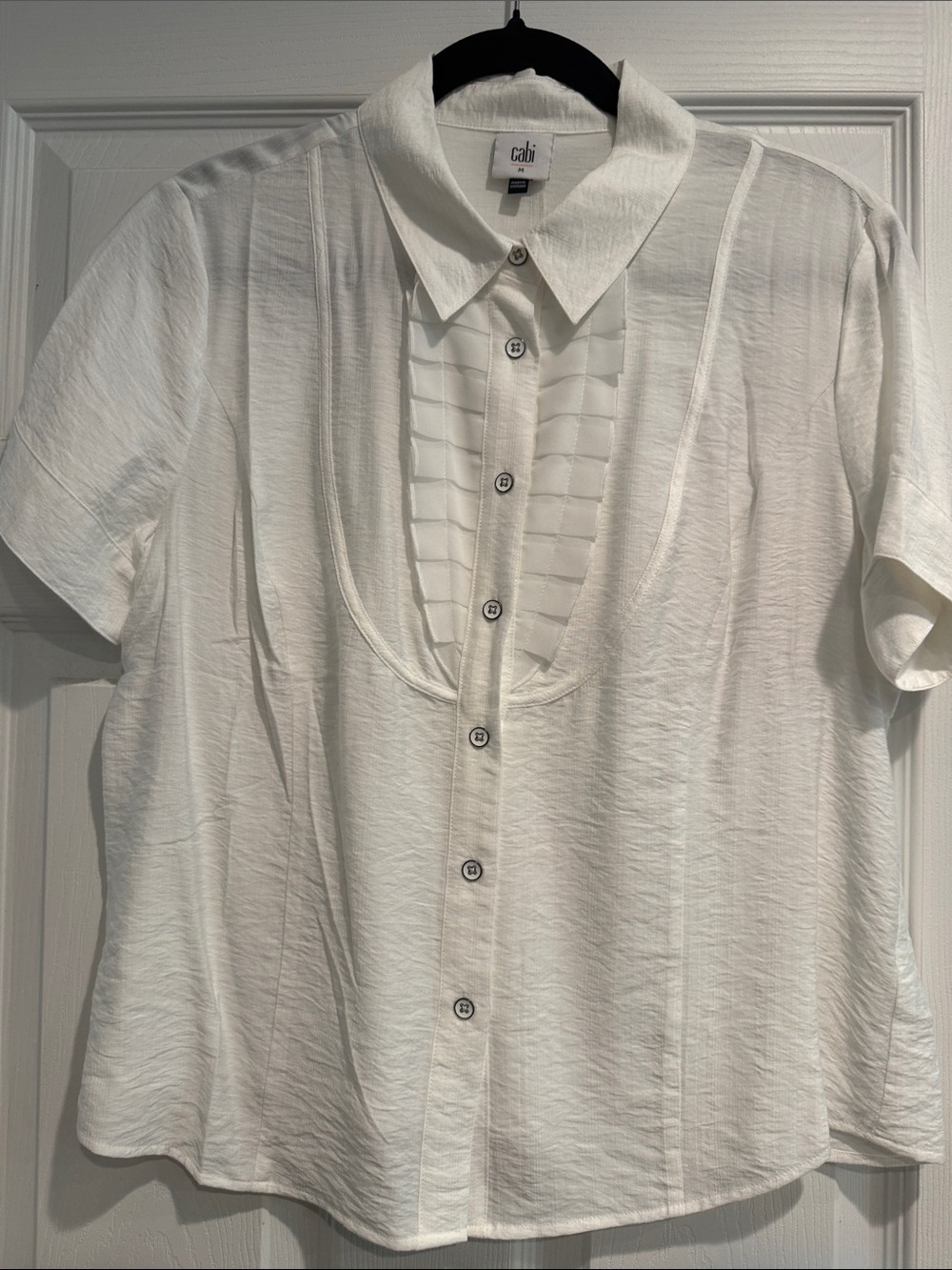 CAbi White Short Sleeve Button-Front Shirt with Pleated Inset - Picture 1 of 2
